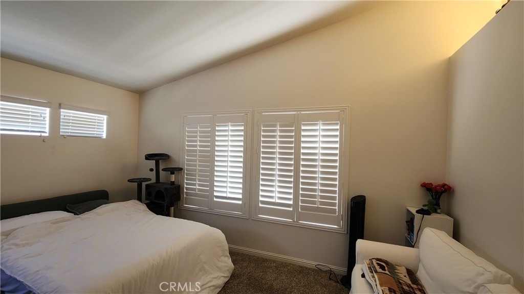 580 N Pageant - Photo 24