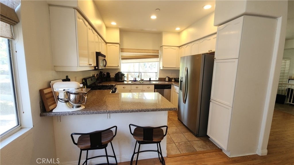 580 N Pageant - Photo 13