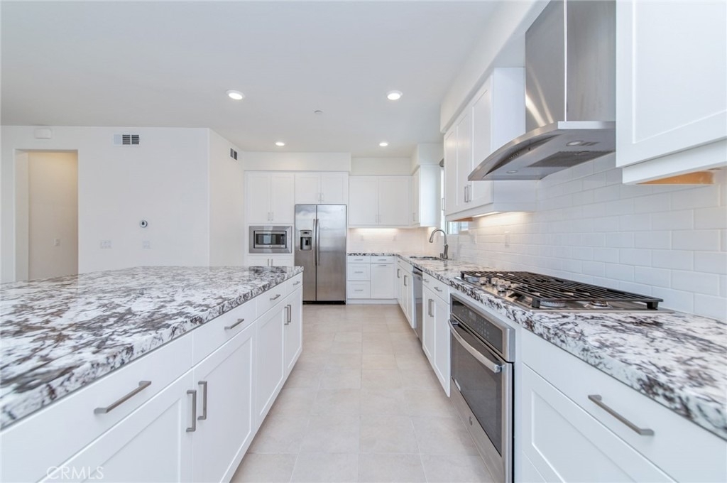 173 Cadence - Photo 16
