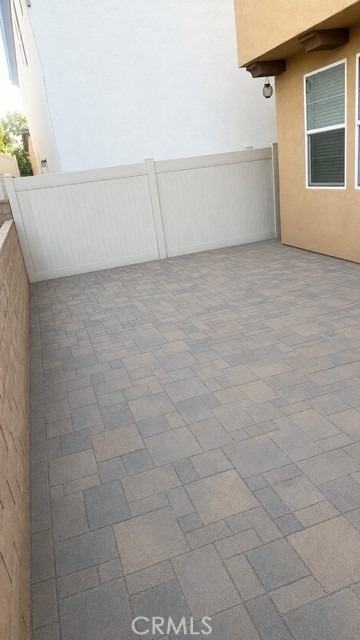 1532 Bath - Photo 6