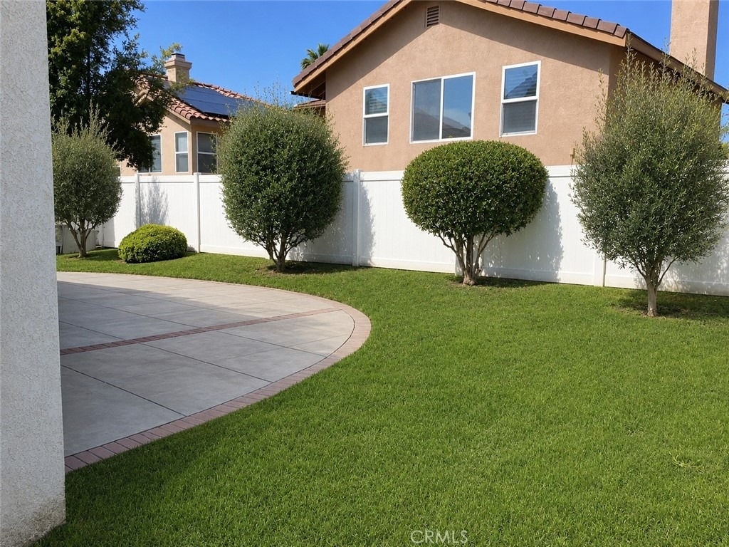 25 Pemberly - Photo 14