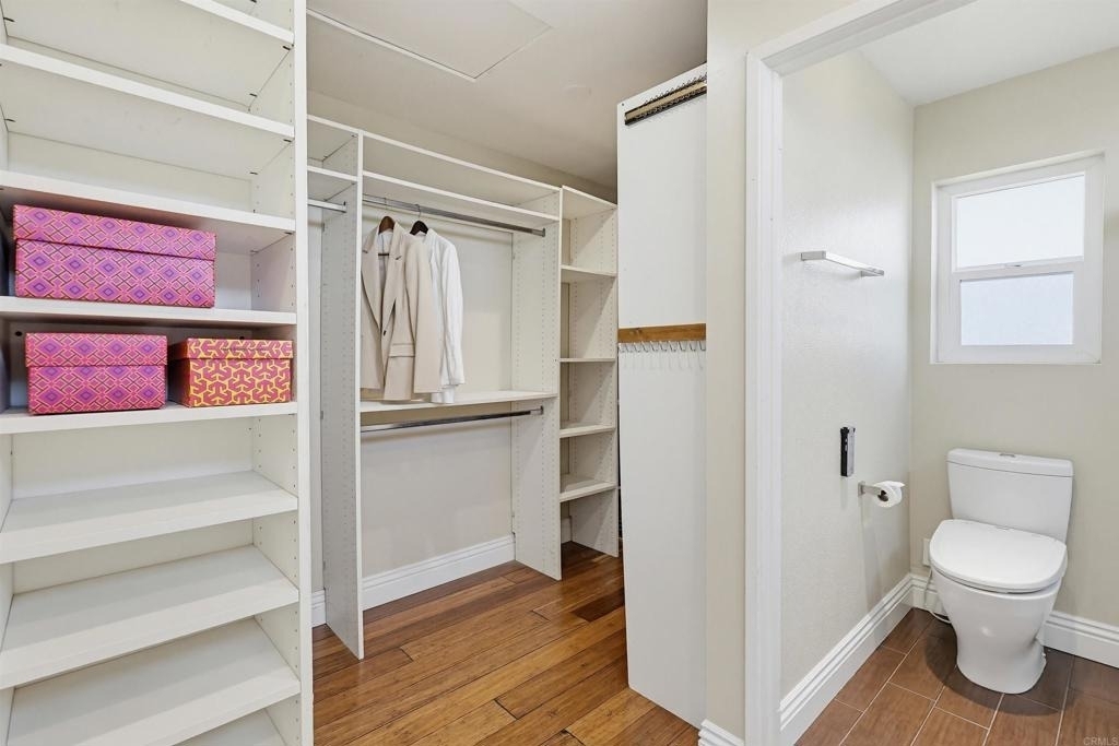 2756 Southampton - Photo 6
