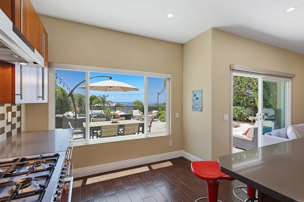 2756 Southampton - Photo 21