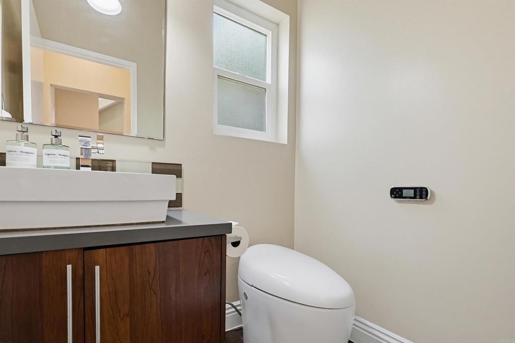 2756 Southampton - Photo 20