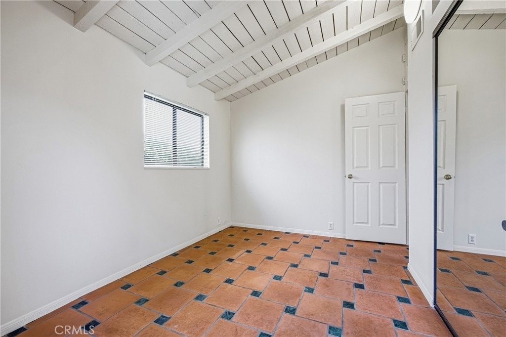 951 Glenneyre - Photo 10