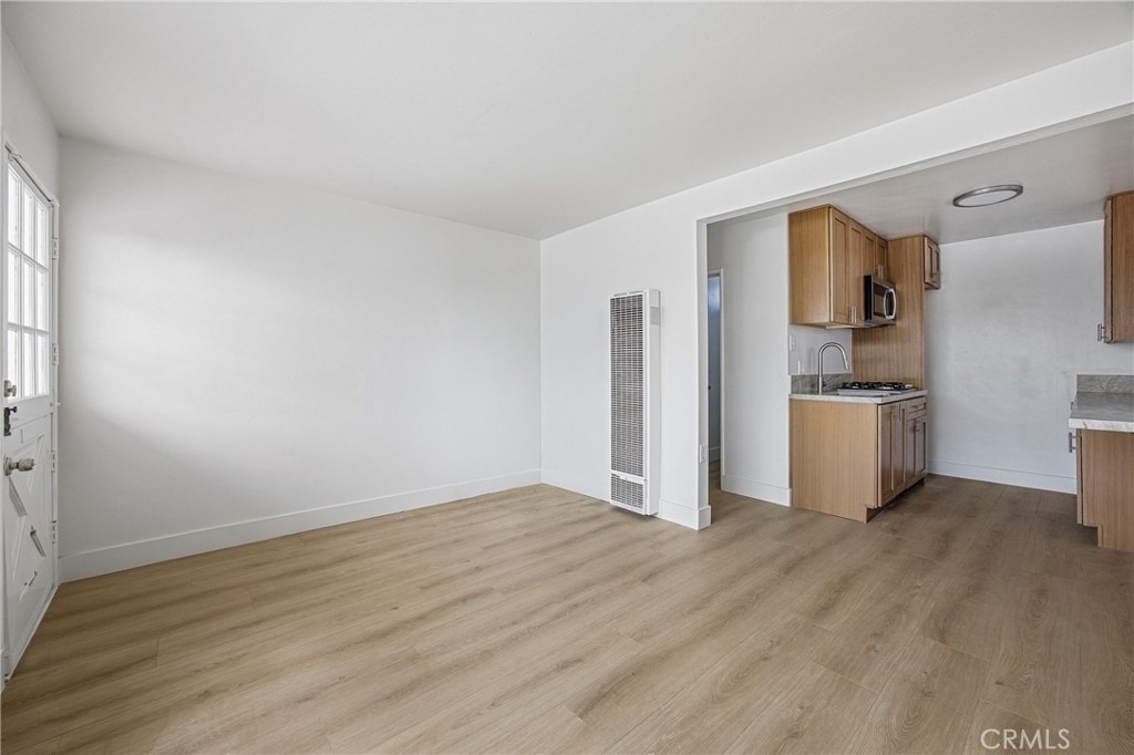 210 Cypress - Photo 4