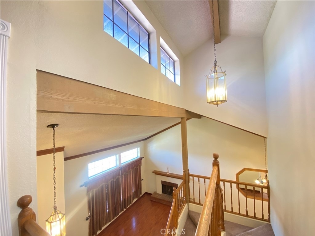 12044 Champlain Street - Photo 11
