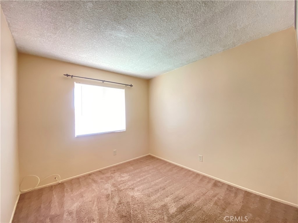 12044 Champlain Street - Photo 16
