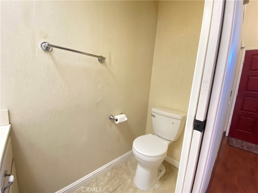 12044 Champlain Street - Photo 8