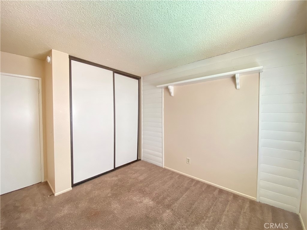 12044 Champlain Street - Photo 20