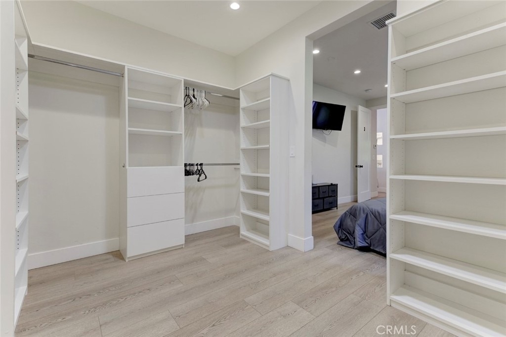 2743 Keystone St. - Photo 14
