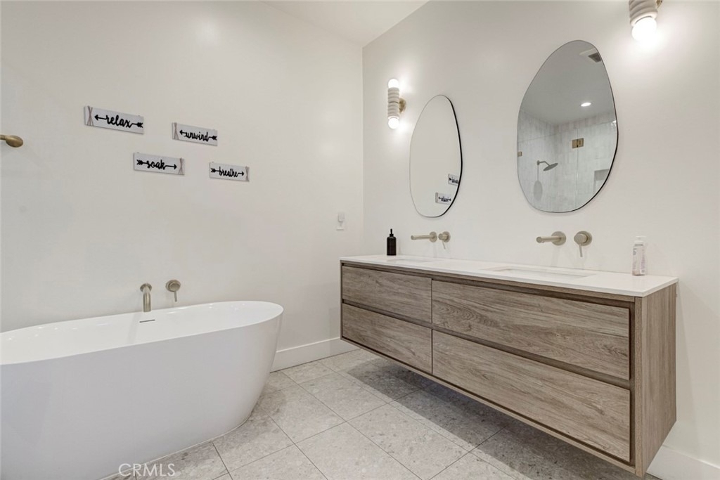 2743 Keystone St. - Photo 16