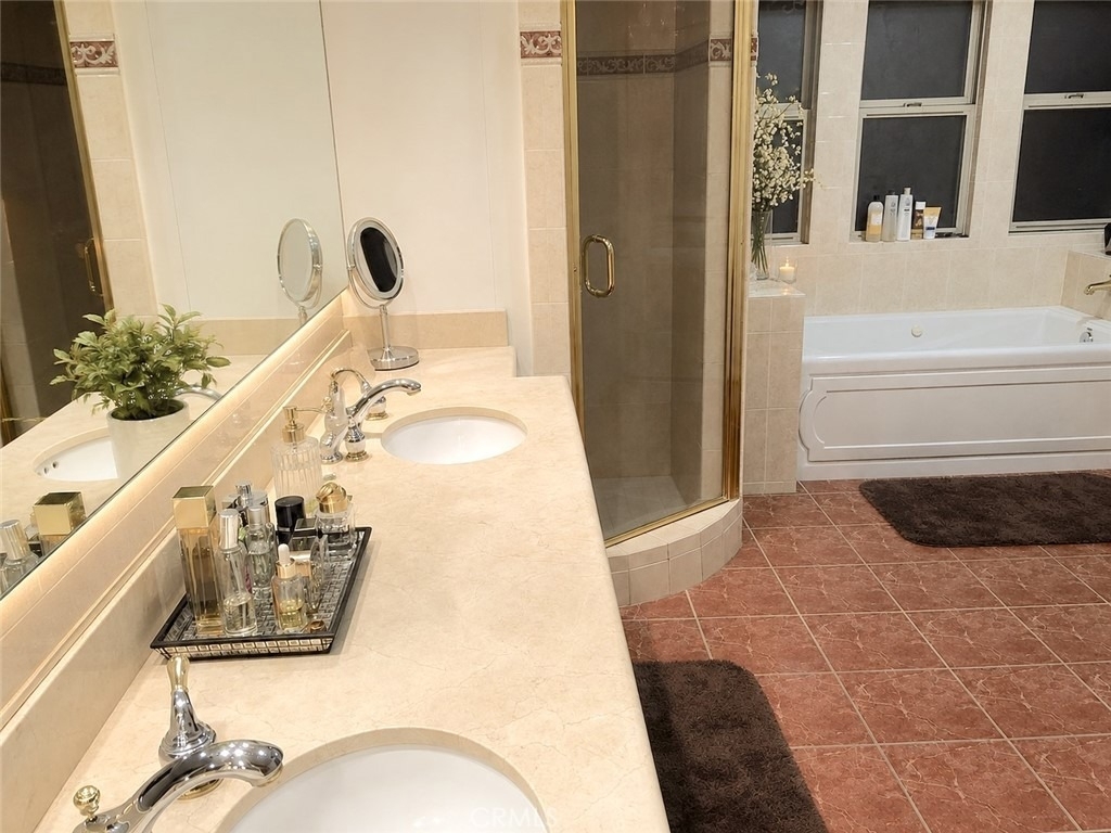 2753 Piedmont - Photo 12