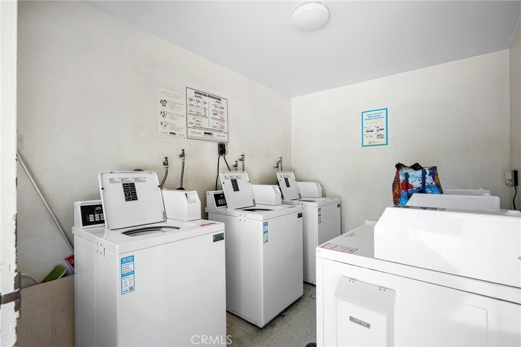 10757 Hortense Street - Photo 22