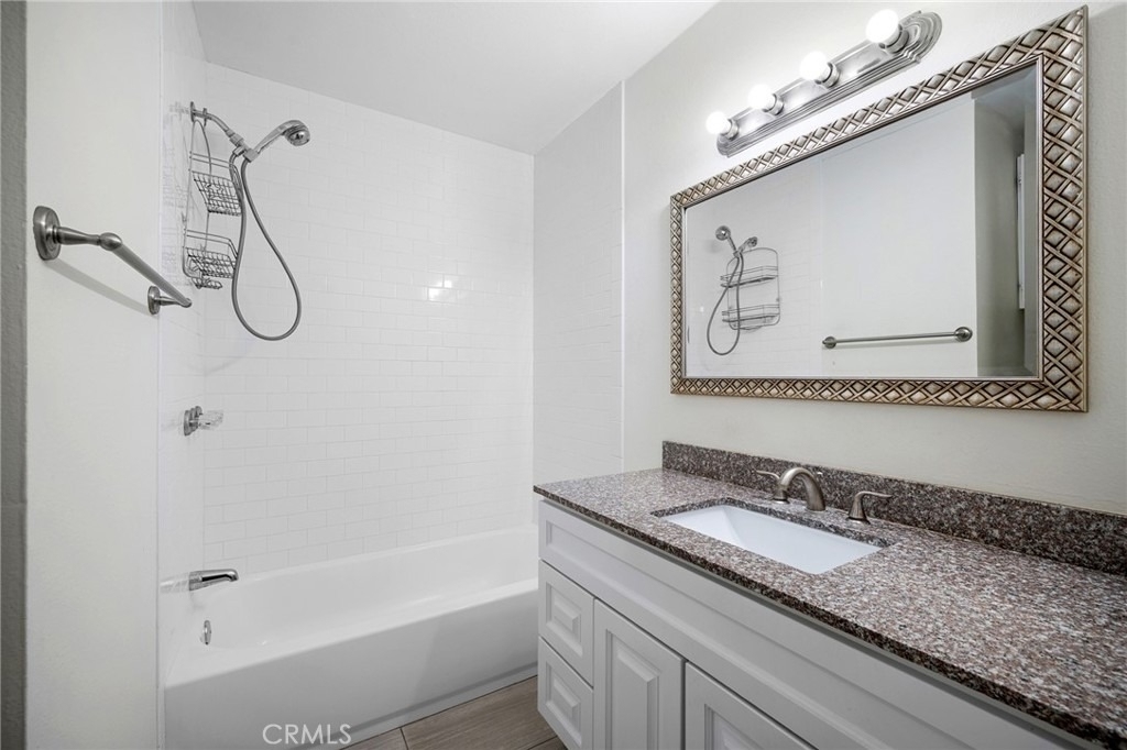 10757 Hortense Street - Photo 19