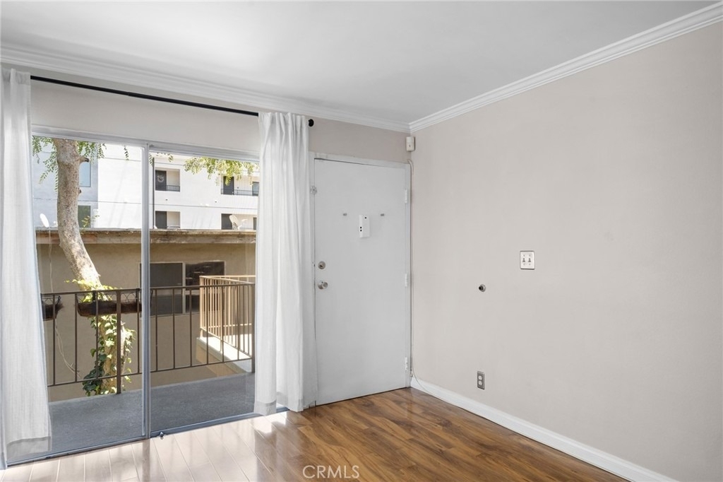 10757 Hortense Street - Photo 3