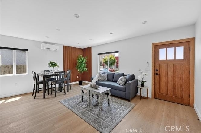 846 N Washington Place - Photo 5