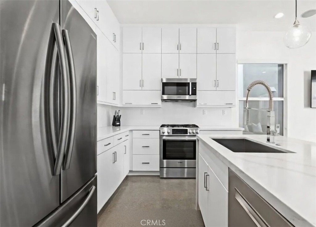 2705 Paragon - Photo 4