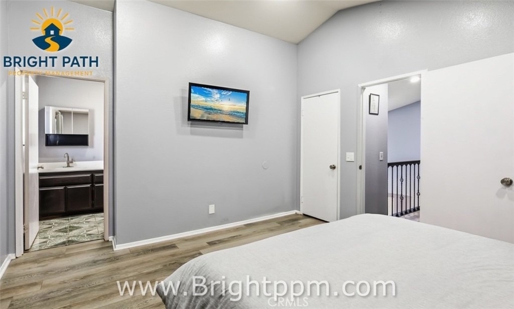 25280 Bay - Photo 23