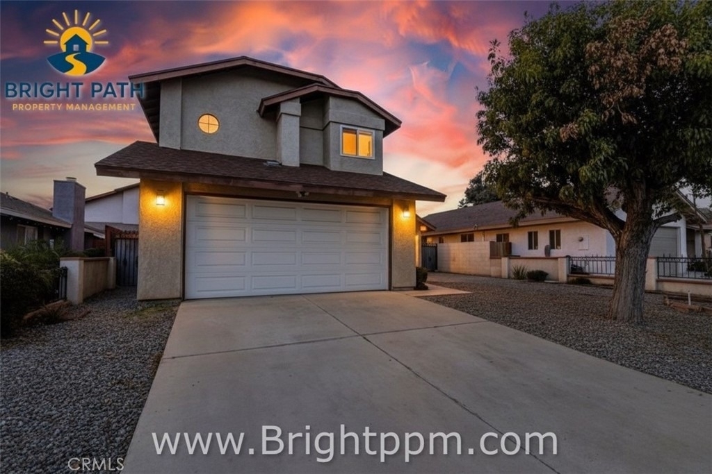 25280 Bay - Photo 1