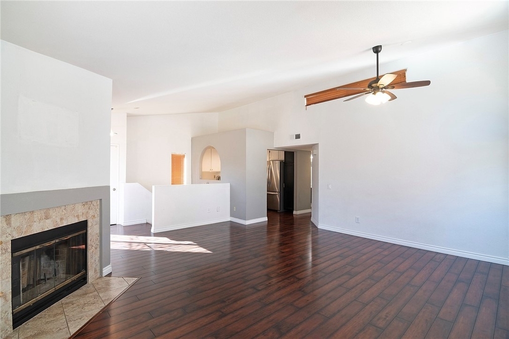 25126 Steinbeck - Photo 5