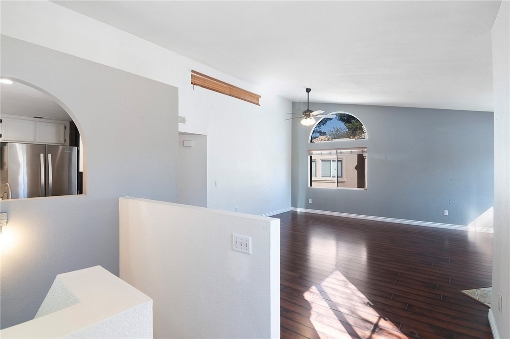 25126 Steinbeck - Photo 8