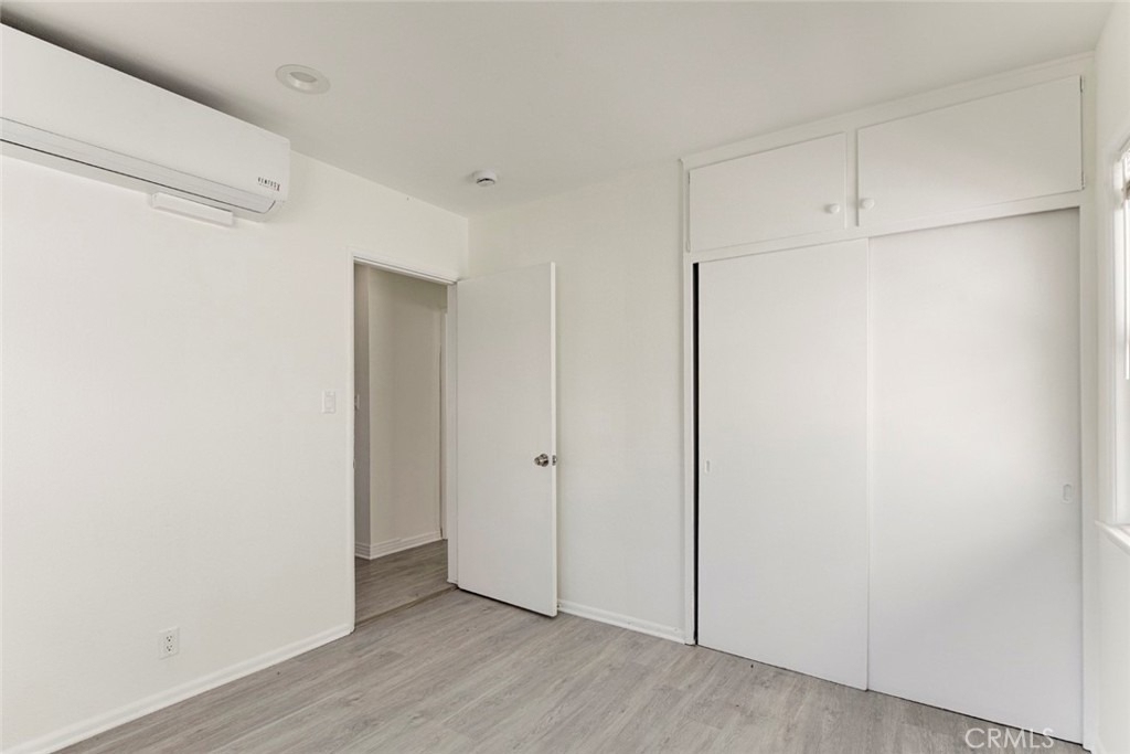 14916 Wyandotte - Photo 15