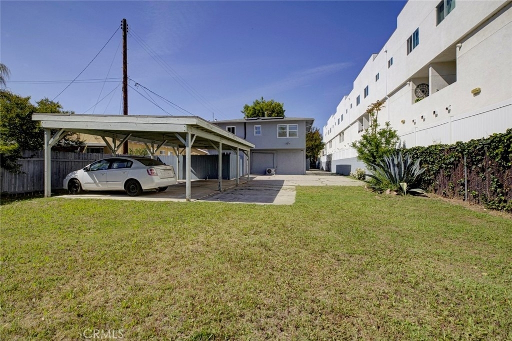 14916 Wyandotte - Photo 27