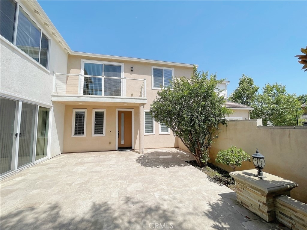 417 W Bagnall Street - Photo 1