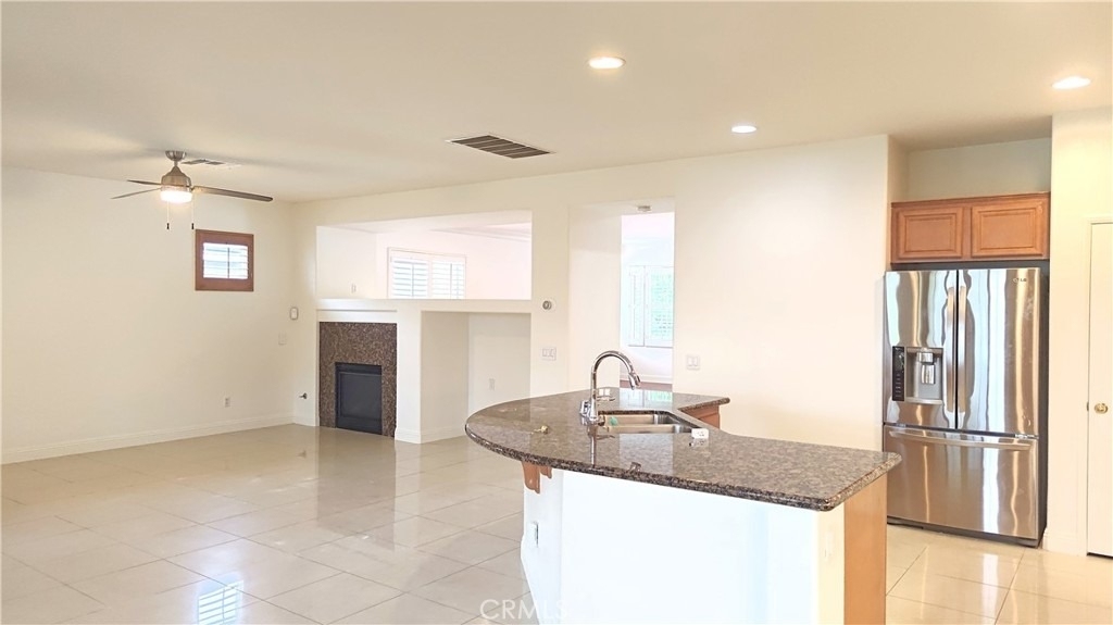 12554 Desert Springs - Photo 5