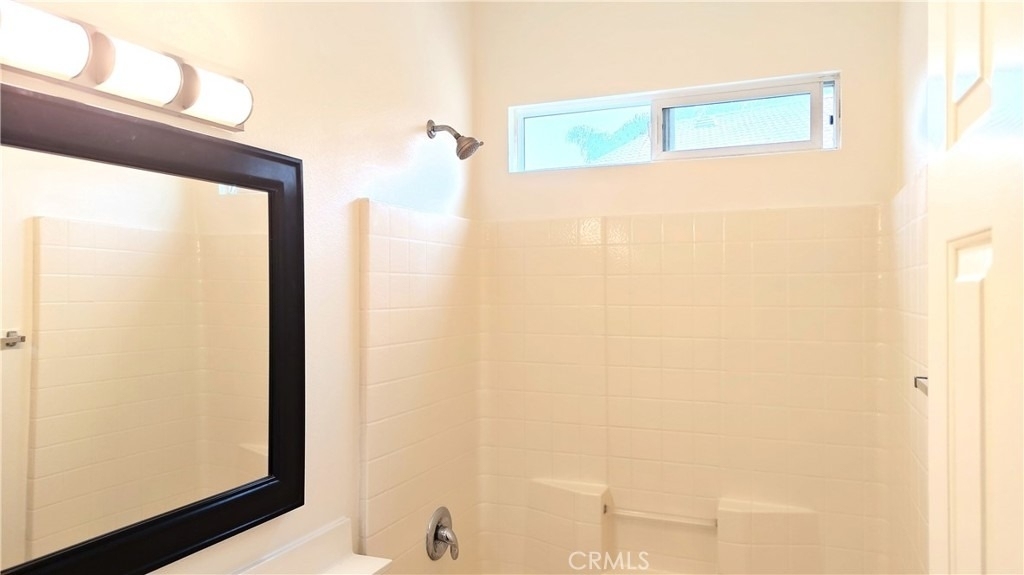 12554 Desert Springs - Photo 7
