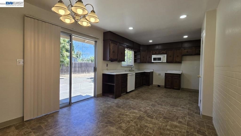 40622 Blacow Rd - Photo 8