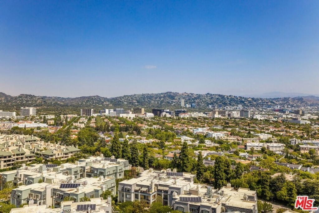 2222 Avenue Of The Stars - Photo 25