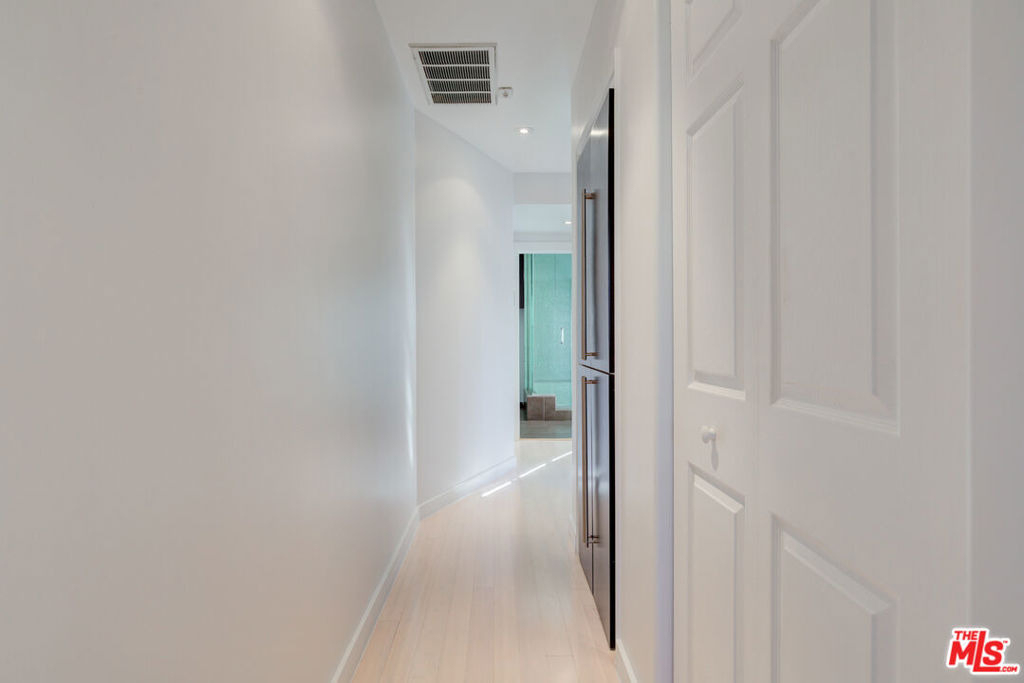 932 S Shenandoah Street - Photo 15