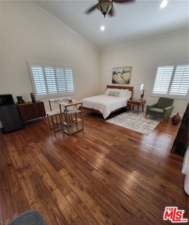 4956 Doman Avenue - Photo 0