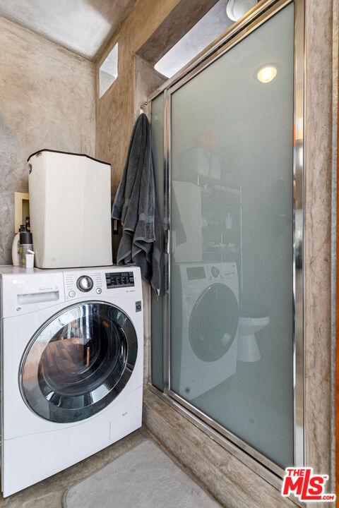 24 Westminster Avenue - Photo 12