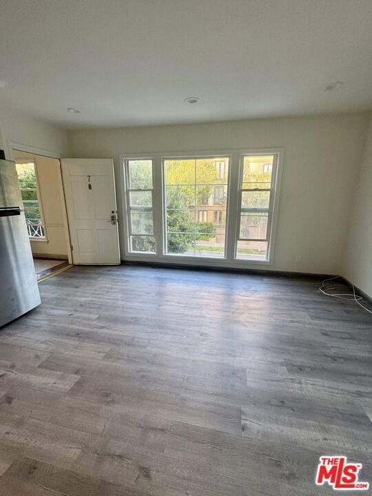 133 S Crescent Drive - Photo 9
