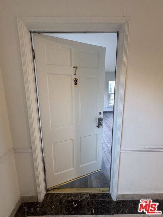 133 S Crescent Drive - Photo 4