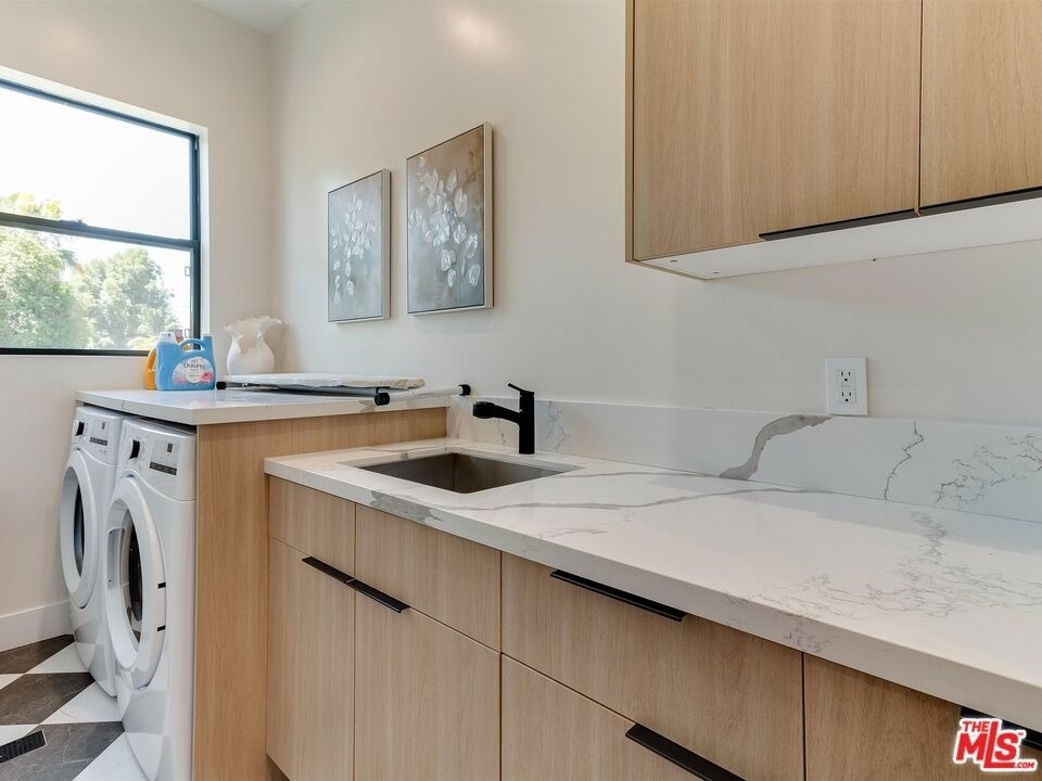 5929 Hesperia Avenue - Photo 53