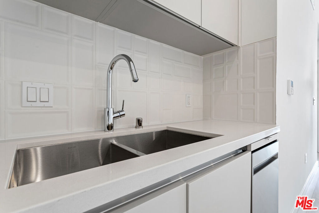 1650 Sawtelle Boulevard - Photo 6