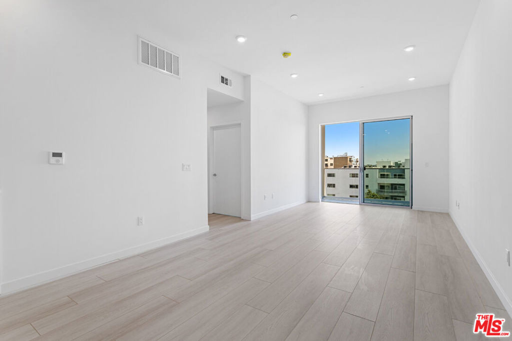 1650 Sawtelle Boulevard - Photo 4