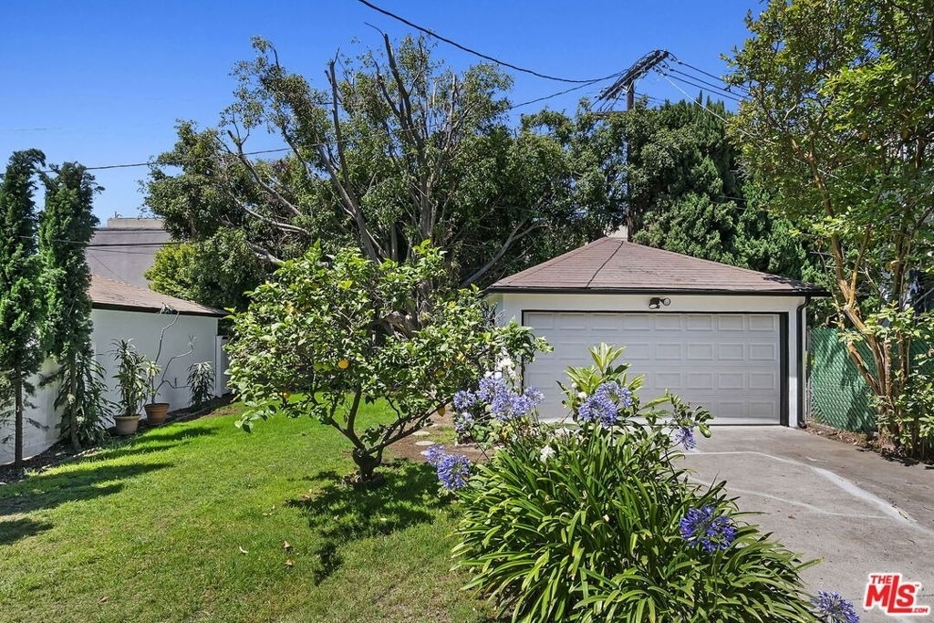 2519 Bentley Avenue - Photo 21