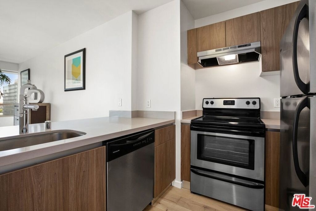 3460 W 7th Street - Photo 10