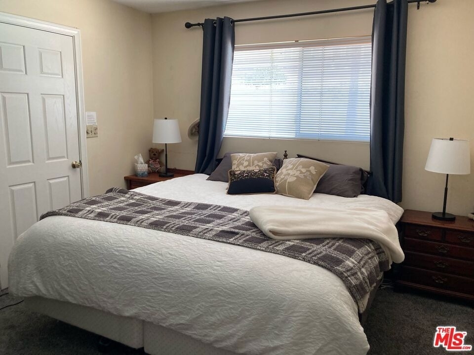 758 E Cypress Avenue - Photo 4