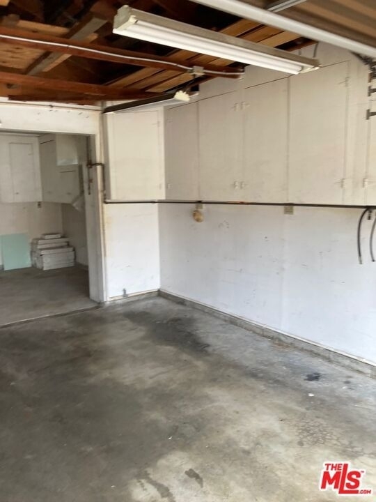 758 E Cypress Avenue - Photo 17