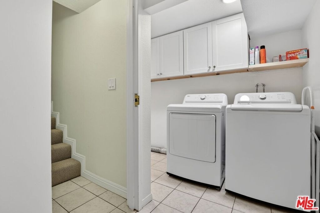 8611 Burton Way - Photo 60