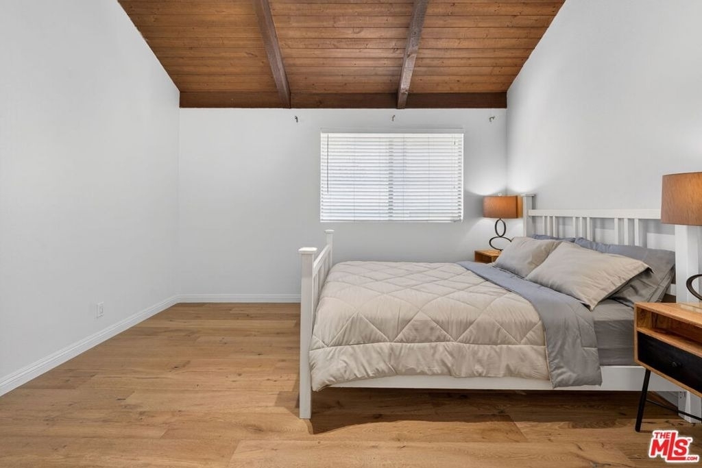 8611 Burton Way - Photo 49