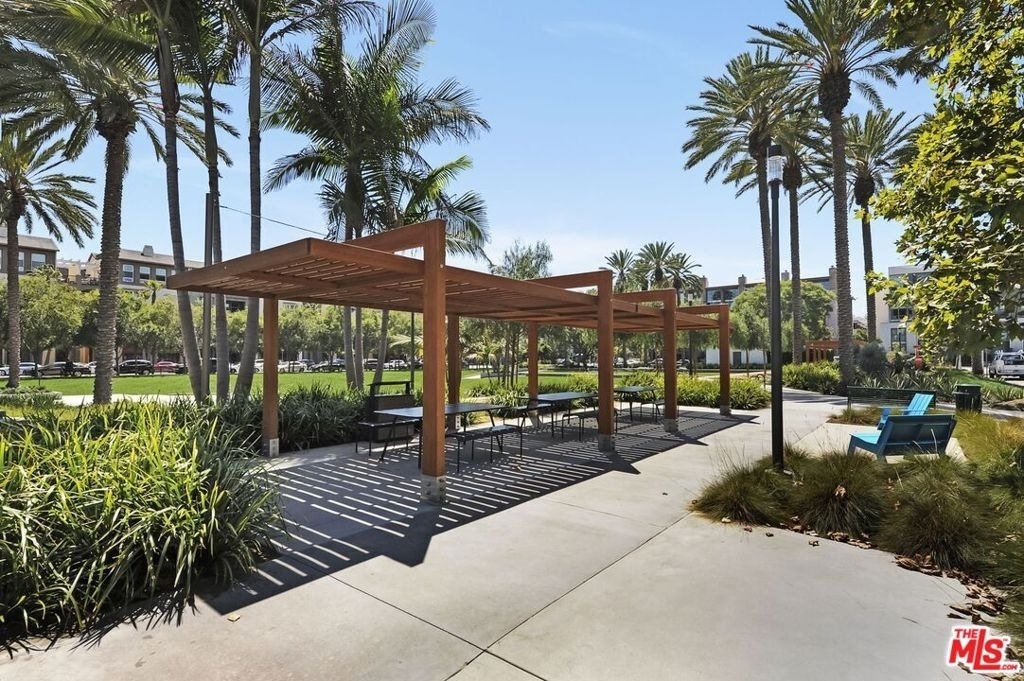 6020 Seabluff Drive - Photo 15