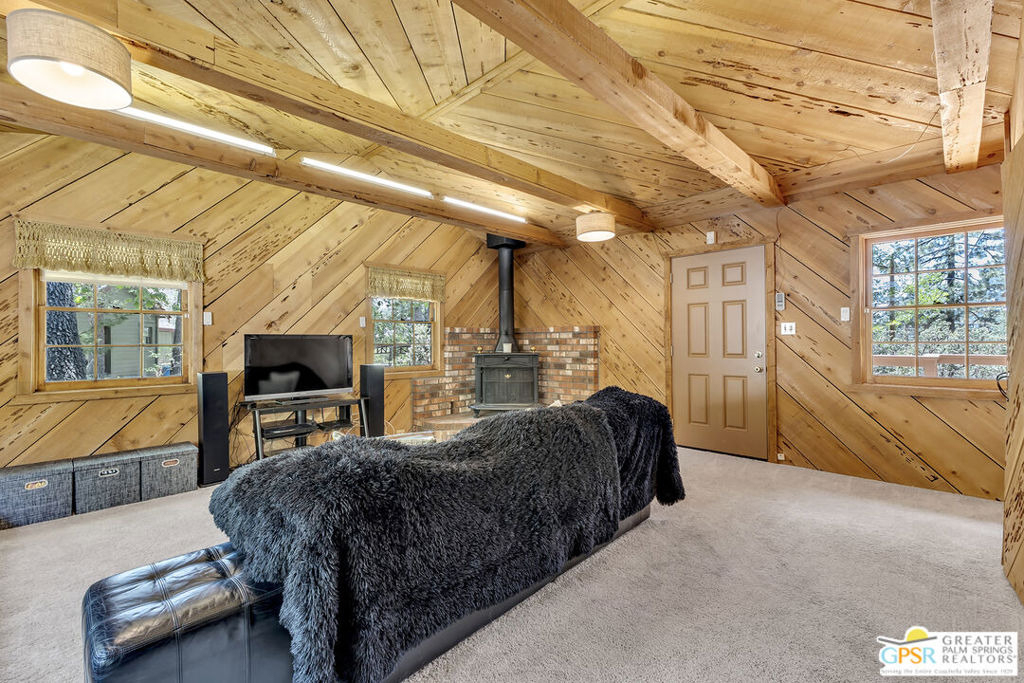 25465 Seneca Drive - Photo 2