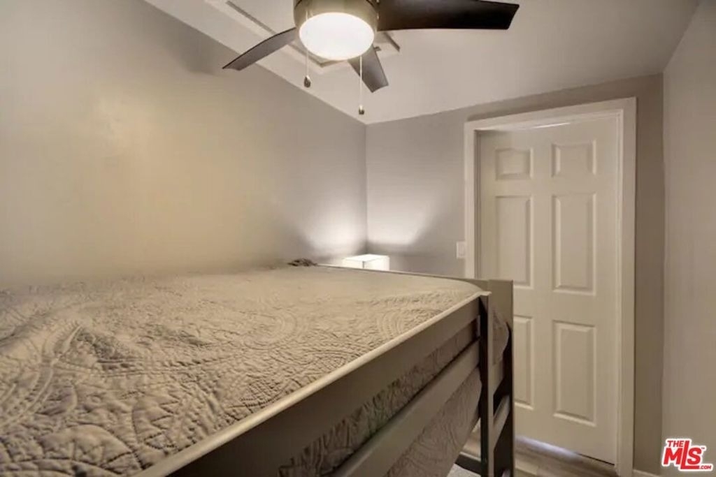 39219 Cedar Dell Road - Photo 10